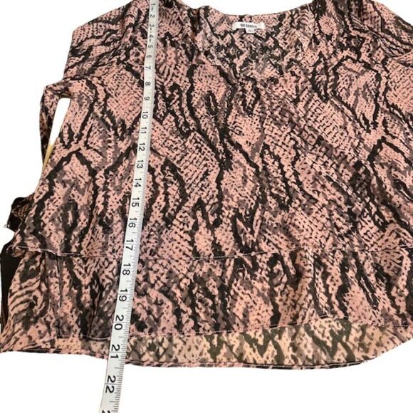 BB Dakota Snakeskin Print Pink Black Layered Cropped Wide Sleeve Size Large - Picture 9 of 11